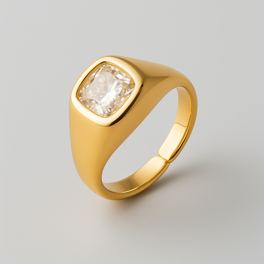 Anel Dedinho com Zircônia Quadrada Dourado