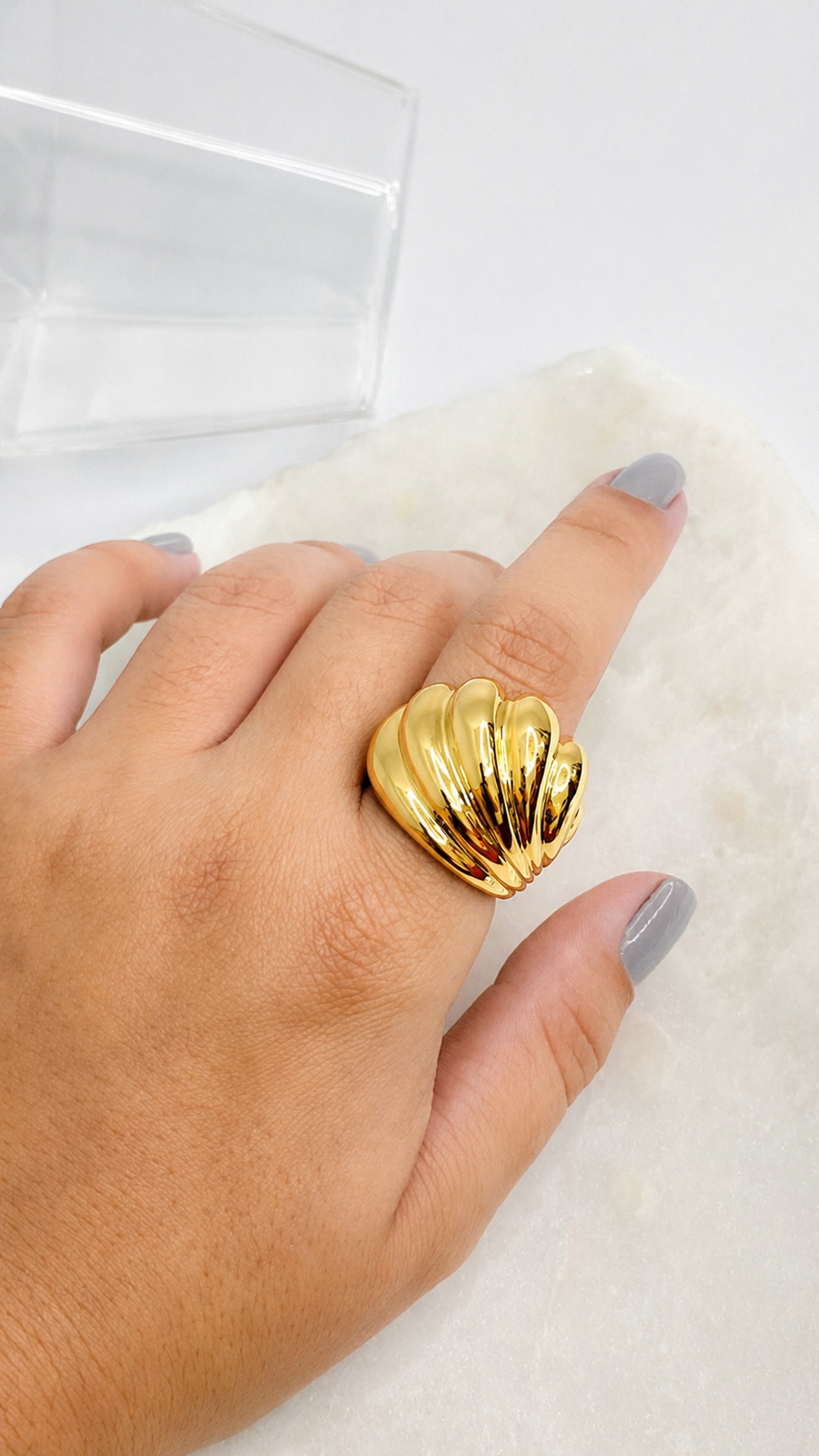 Anel Ondas Banhado a Ouro 18k