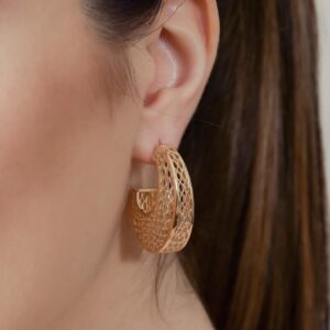 Argola Texturizada banhada a ouro 18k