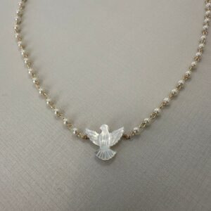 Gargantilha Espírito Santo em Madrepérola Dourado