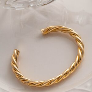 Bracelete Torcido Banhado a Ouro 18k