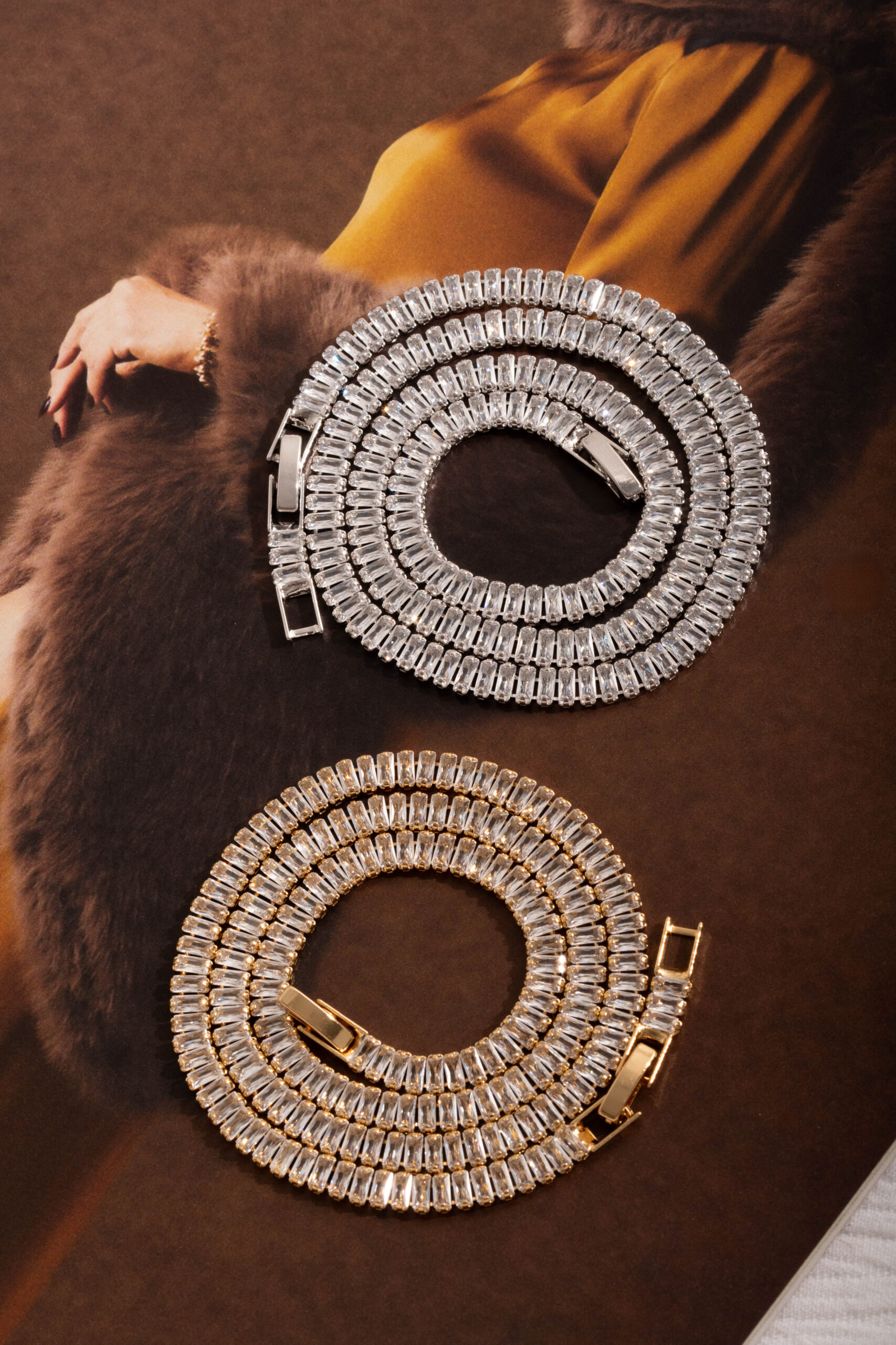 Riviera Baguetes em Zircônia Banhada a Ouro 18k